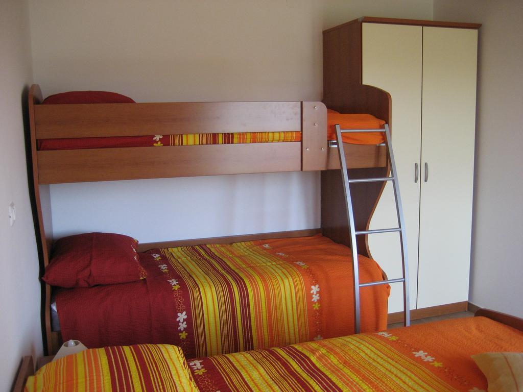 Apartamento Turisticna Kmetija Pri Rebkovih Ajdovščina Habitación foto