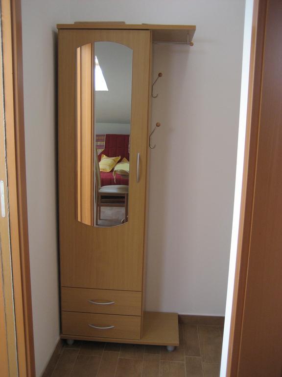 Apartamento Turisticna Kmetija Pri Rebkovih Ajdovščina Habitación foto